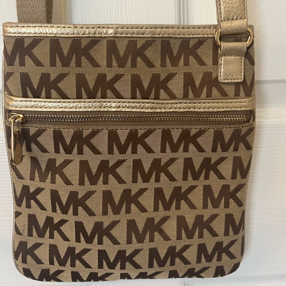 Michael Kors signature Crossbody tan with gold hardware.